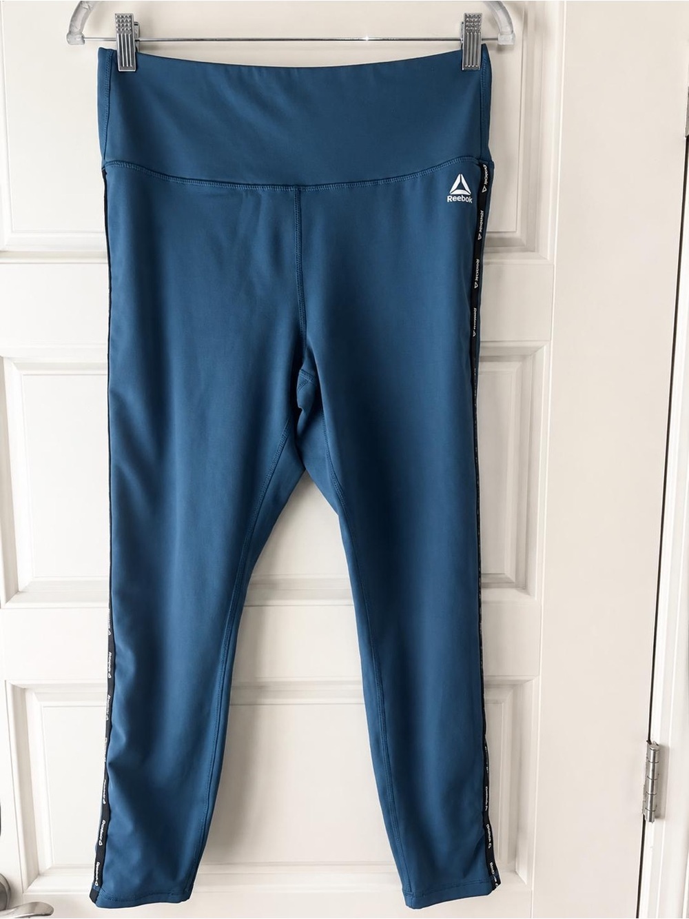 Nike Dry Fit & Reebok Leggings Bundle Size L Athletic Workout Set - Picture 4 of 5
